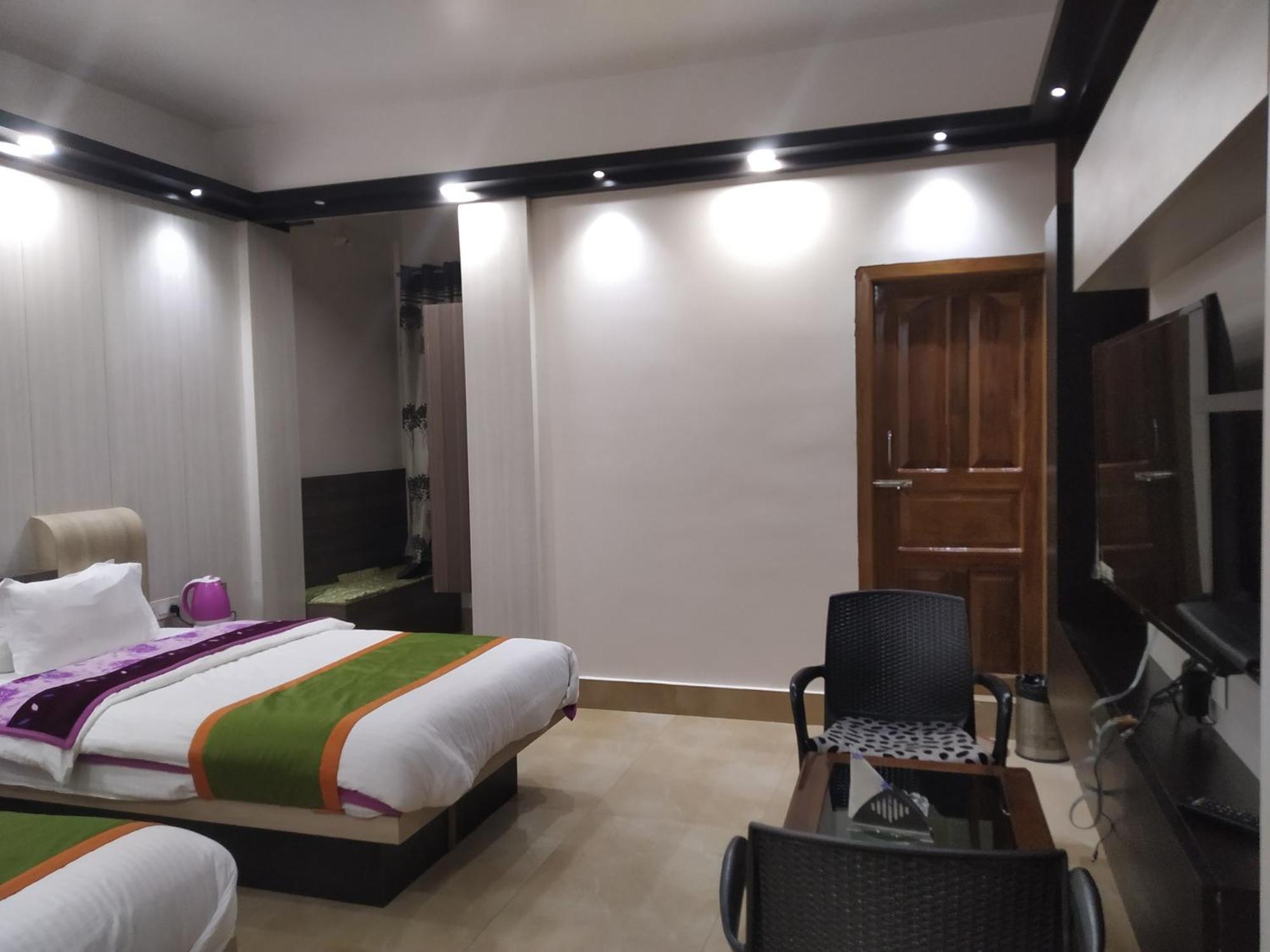 Ziro Palace Inn - A Boutique Hotel Hapoli Экстерьер фото